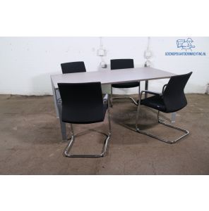 Ahrend | Vergadertafel | Tweedehands | Antraciet eiken blad/ nieuw | Zilvergijs frame | VT315
