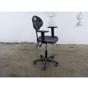 Werkplaatsstoel | Gebruikt | Met softwielen | Zwart | OS247