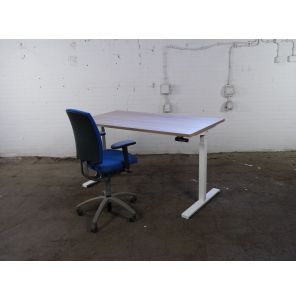 Voortman | Tweedehands | Bureau | Slingerverstelbaar |  Robson eiken blad | Wit frame | BT432