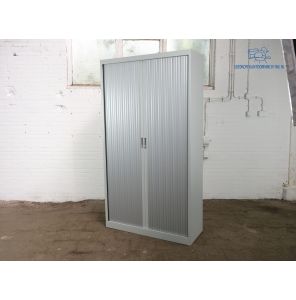 Hoge roldeurkast | Jong gebruikt | 4 legborden | Zilvergrijs | HK105
