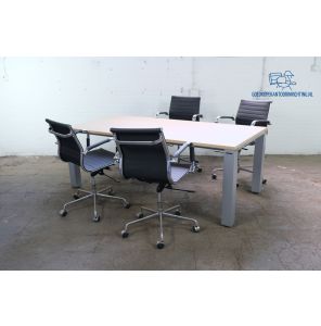 Eromes | Vergadertafel | Tweedehands | Eiken blad | Aluminium frame | VT273
