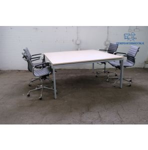 Assenburg | Vergadertafel | Tweedehands | Eiken blad | Zilvergrijs frame | VT277