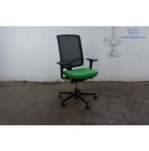 VIASIT | Bureaustoel | Gebruikt | Groen / zwart gestoffeerd | Zwart onderstel | BS345