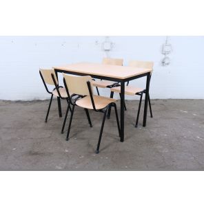 Kantinetafel | Tweedehands | Beuken blad | Zwart frame | KT287