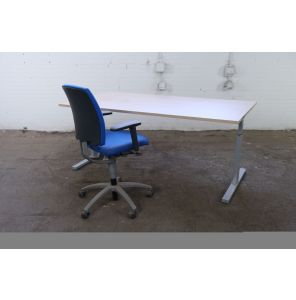 Twinform | Bureau | Tweedehands | Naturel eiken blad | Grijs frame | BT467