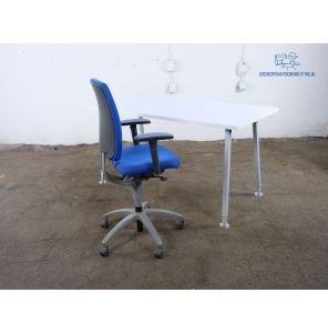 Bureau | Tweedehands | Wit blad | Zilvergrijs frame | BT366