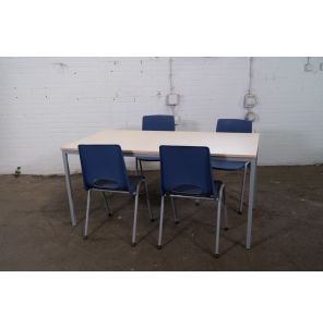 De Valk | Kantinetafel | Tweedehands | Ahorn blad | Zilvergrijs frame | KT297