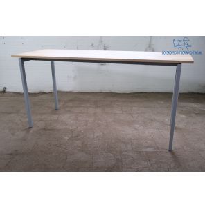 Voortman | Royale tafel | Tweedehands | | Halifax blad | Zilvergrijs frame | OT303