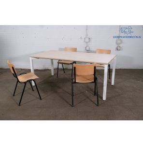 Febru | Kantinetafel | Tweedehands | Eiken blad | Wit frame | KT304