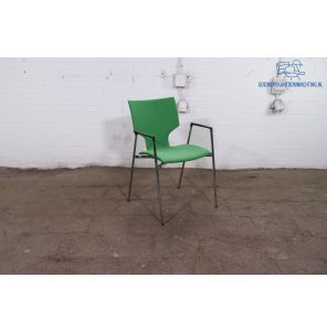 Casala | Tweedehands | Vergaderstoel | Groen gestoffeerd | Cromen frame | VS377