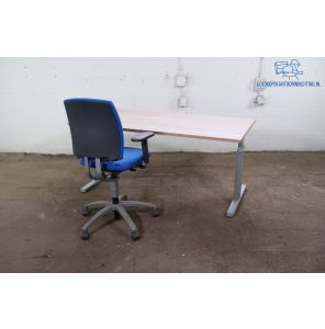 Bureau | Tweedehands | Robson eiken blad/ nieuw | Zilvergrijs frame | BT491