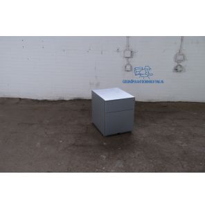 Ladeblok | Tweedehands | Grijs | 2 lades/ met pennenlade en archieflade | LB370