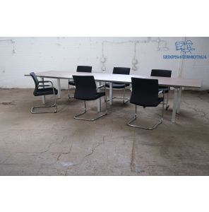 Tweedehands vergadertafel donker eiken 400x100 cm grijs frame