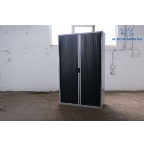 Tweedehands Roldeurkast Grijs/Antraciet 195x120x45 cm 4 Legborden