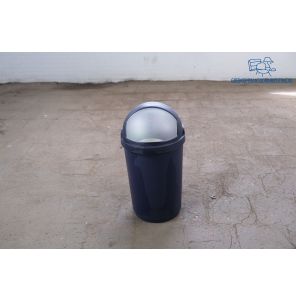 Tweedehands Curver Ronde Afvalbak met Klepdeksel 77x38x38 cm