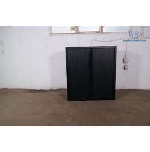 Tweedehands Drentea Roldeurkast Zwart 136 cm 3 Legborden