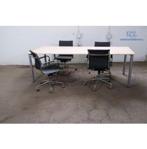 Tweedehands Vergadertafel 220x100 Ahorn Grijs Frame Robuust