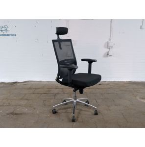 Bureaustoel | Jong gebruikt | Zwart | Mesh rugleuning |  Schuifzitting | 3D Armlegger | BS160