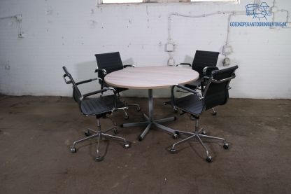 Vergadertafel | Tweedehands | Robson eiken blad | Grijs frame | VT321