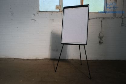 Tweedehands Flipover Whiteboard 106x75 cm Verstelbaar Zwart 3-Poot