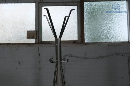 Tweedehands Staande Kapstok Chroom met Witte Details 12 Haakjes 194 cm