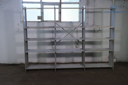 Tweedehands magazijnstelling 3 secties 4 legborden 302x220x34 cm