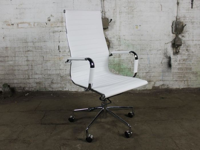 verder Egomania Bende Vitra Eames | Tweedehands | Bureaustoel | Replica | Wit | Kunstleder