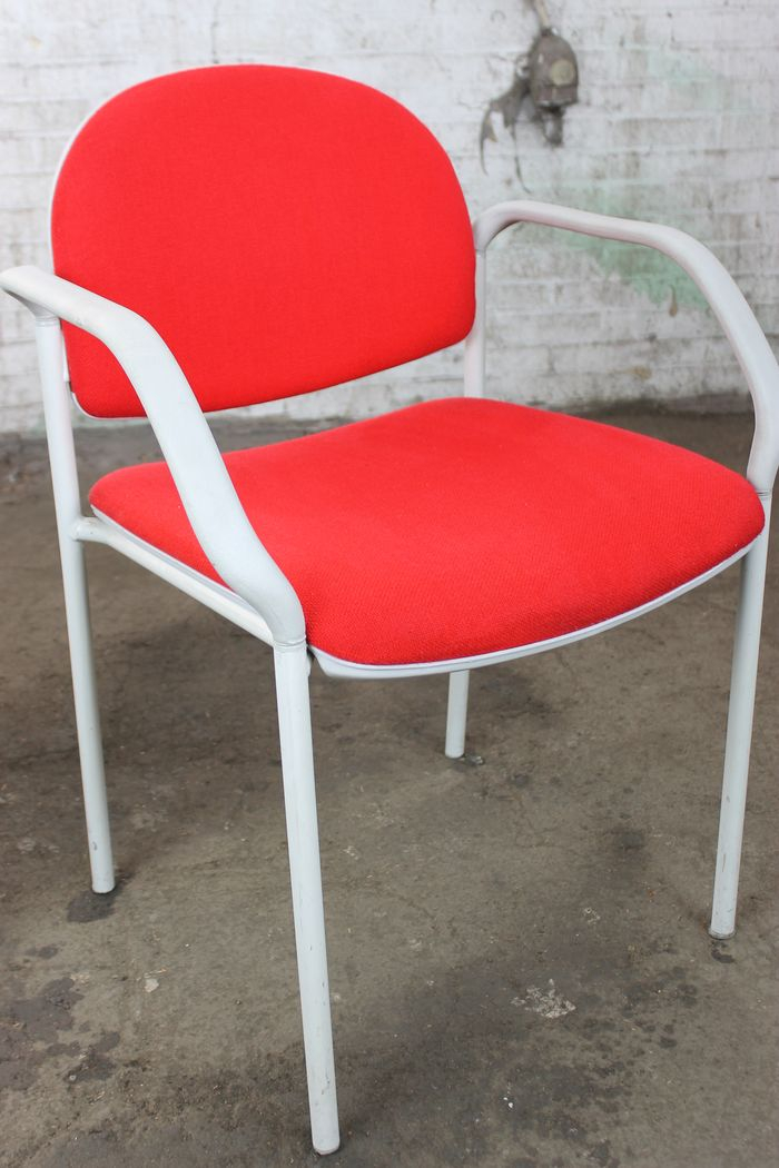 Gereinigde bureaustoelen resultaat